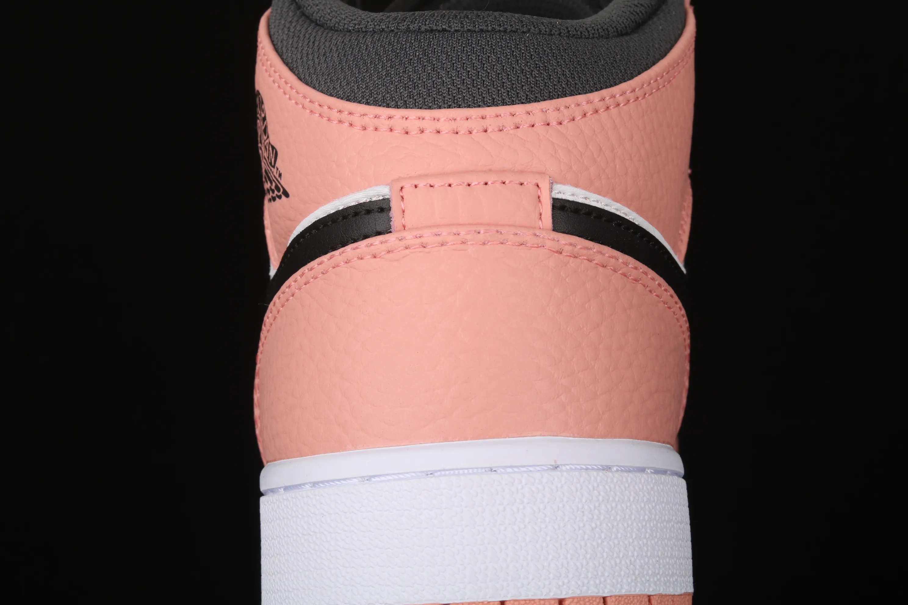 All categories Air Jordan Jordan series basketball shoes Air Jordan 1 Mid Air Jordan 1 Mid "Pink Quartz" AJ1 Joe 1 pink quartz first layer Chinese basketball shoes 555112-603